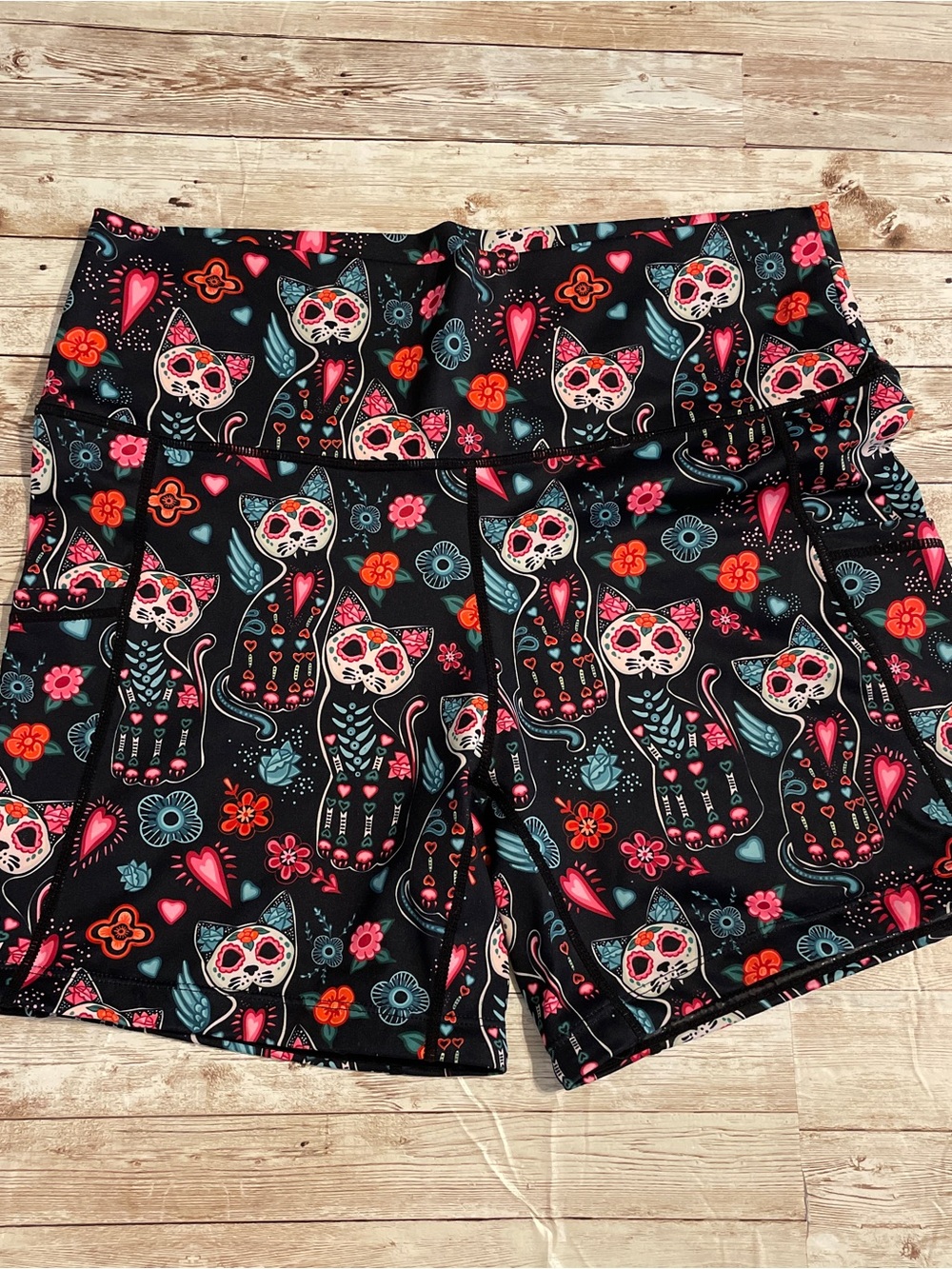 CVG Spook-kitty 5” Shorts Size Large